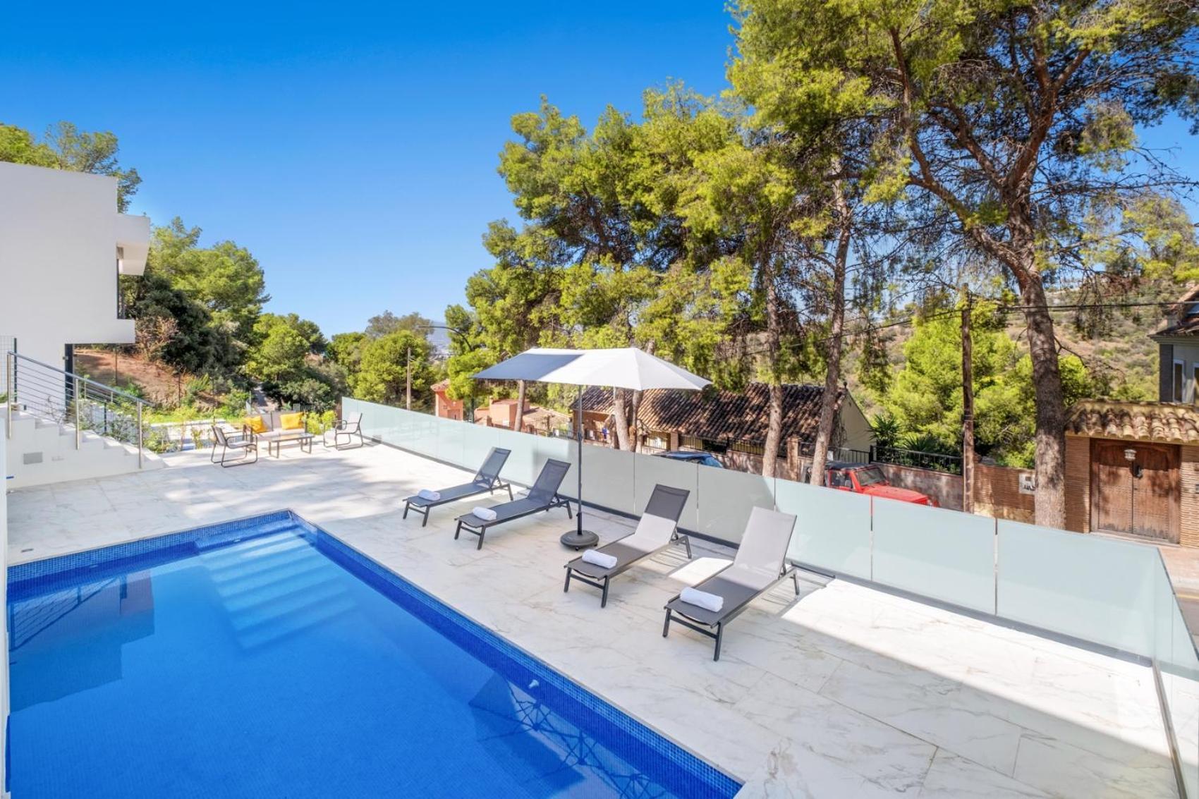 Villas Pinares De San Anton - Sea, City, Mountain, Views Малага Экстерьер фото